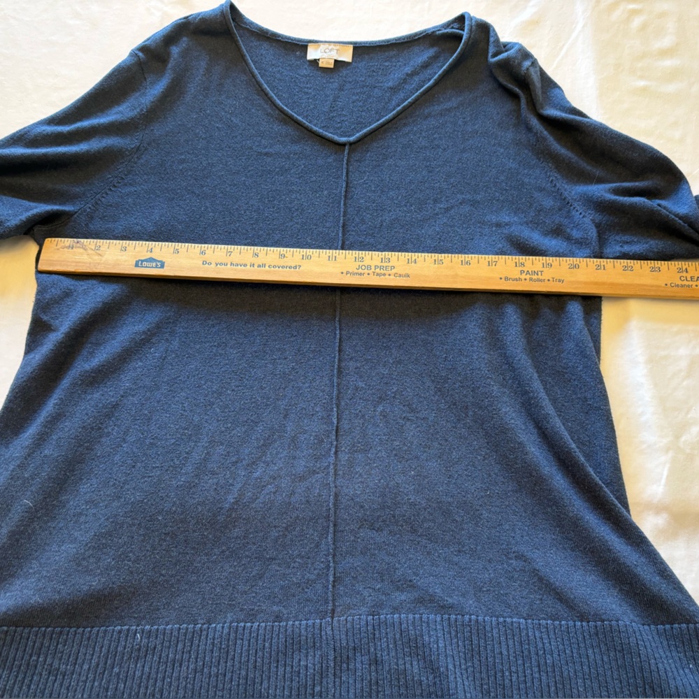 LOFT Outlet | Deep Blue V-Neck Sweater | Cotton Blend | XL - Picture 5 of 7